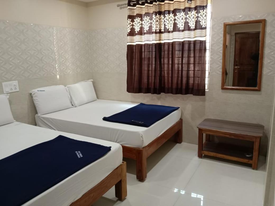 Vishnu Bhavan Tirupati Eksteriør bilde